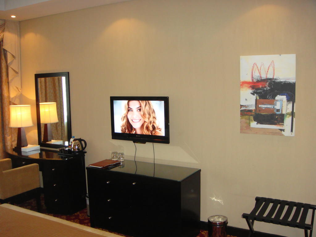 Paragon Hotel Abu Dabi Dış mekan fotoğraf