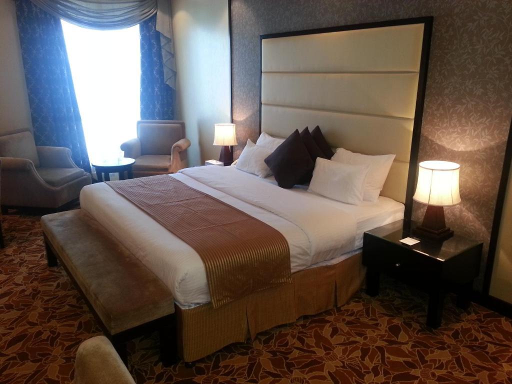 Paragon Hotel Abu Dabi Dış mekan fotoğraf