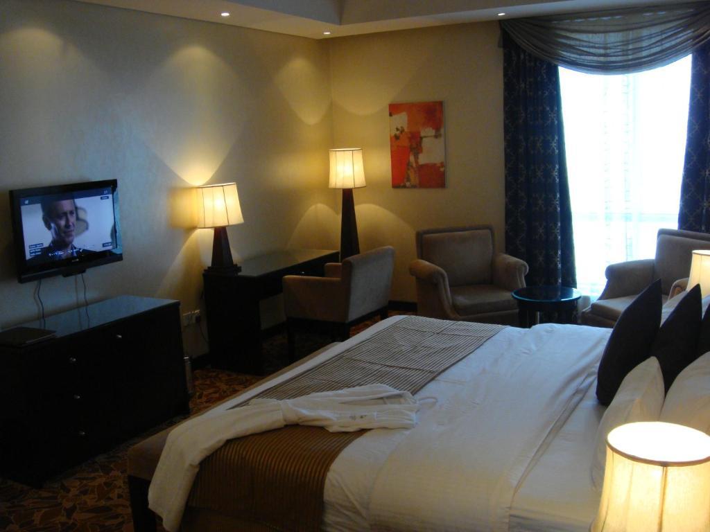 Paragon Hotel Abu Dabi Dış mekan fotoğraf
