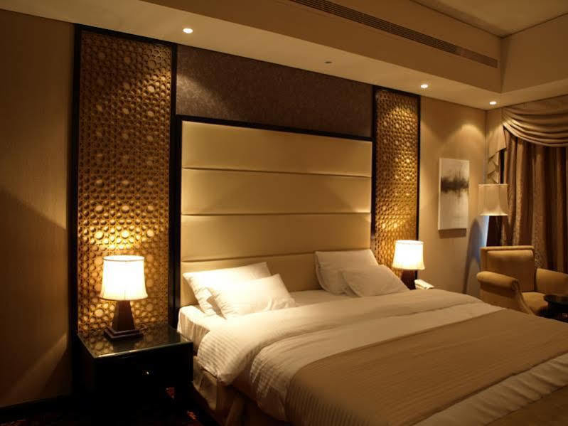 Paragon Hotel Abu Dabi Dış mekan fotoğraf