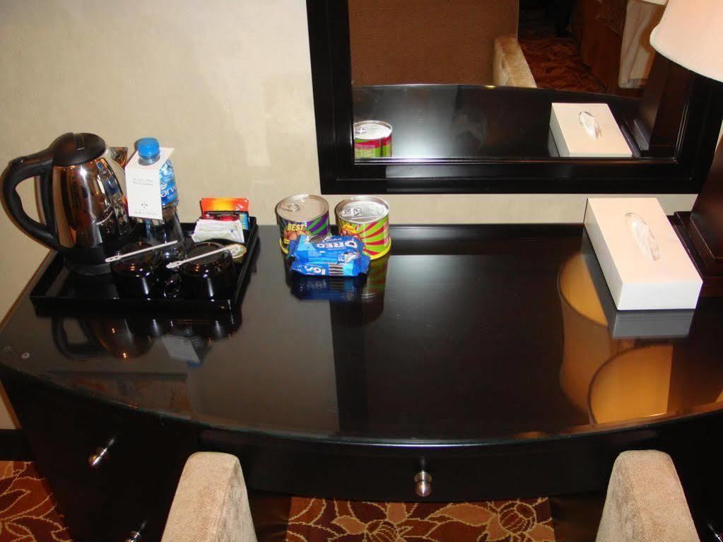 Paragon Hotel Abu Dabi Dış mekan fotoğraf